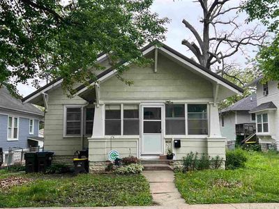 523 S Lucas St, Iowa City, IA, 52240