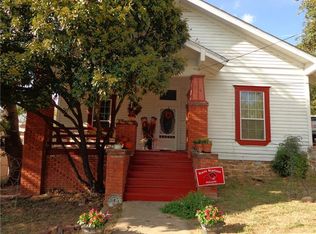 115 NE 6th St, Mineral Wells, TX 76067
