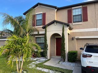 10162 Carloway Hills Dr, Wimauma, FL 33598