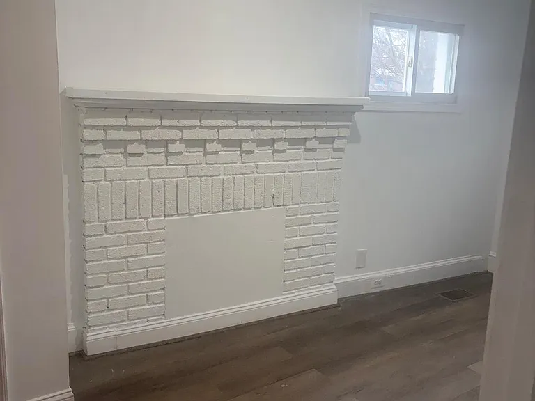 225 Missouri Ave NW — Photo 9