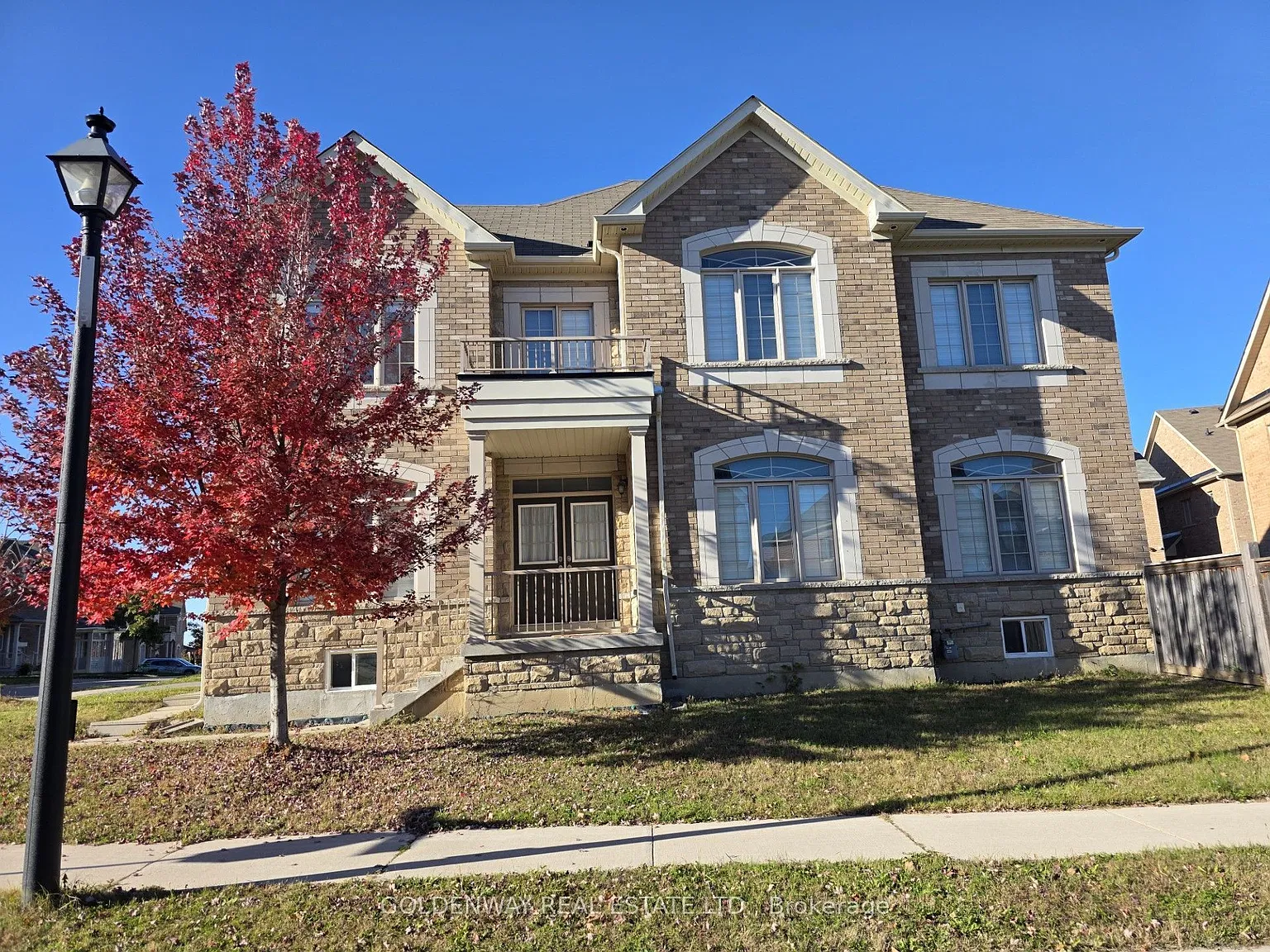 4 bed, $4,000 — Photo 2