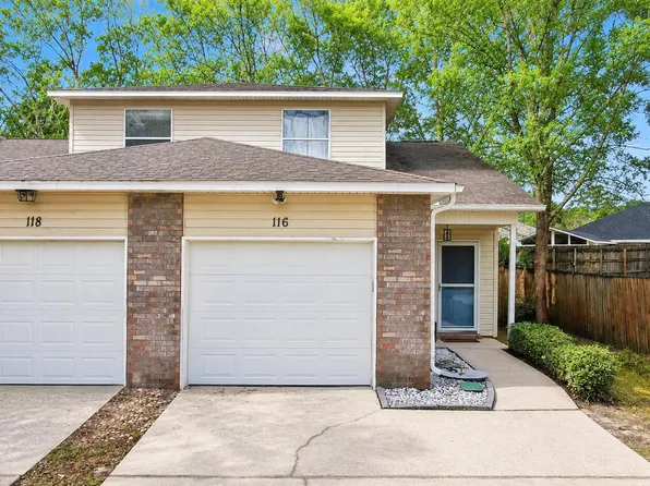 116 Dolphin Rd #116, Mary Esther, FL 32569
