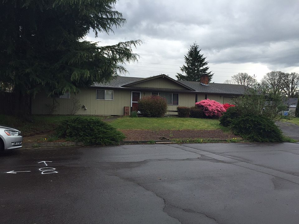 1st image of 8705 NE 100th St