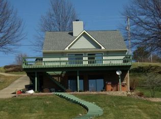368 E Mohaw Dr, Malvern, OH 44644