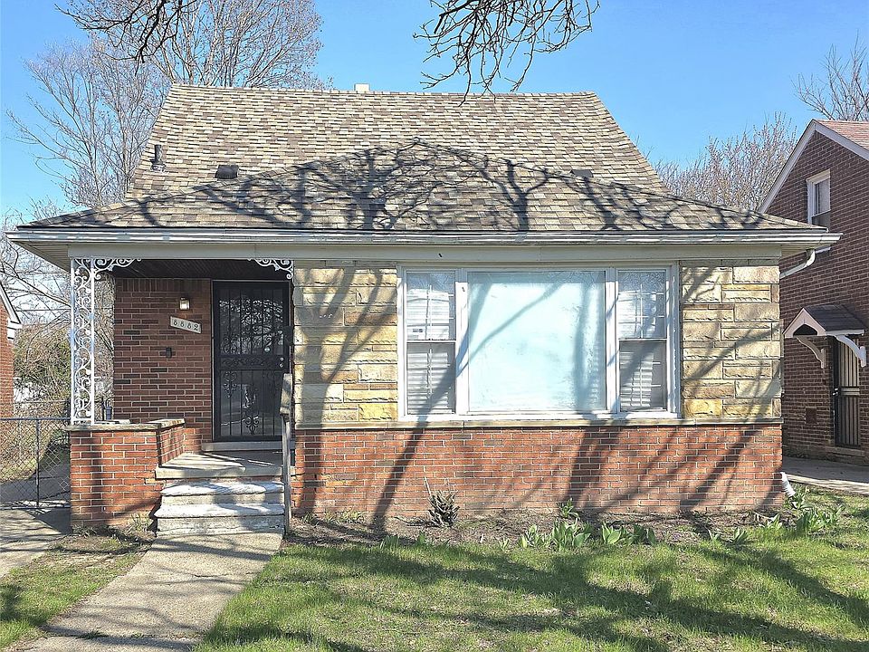 1st image of 8882 Grandville Ave