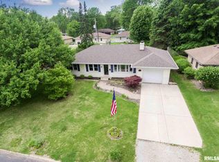 4015 N Tomar Ave, Peoria, IL 61614