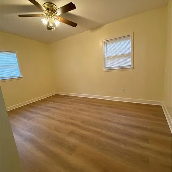 1683 Thornton Pl SW — Photo 13