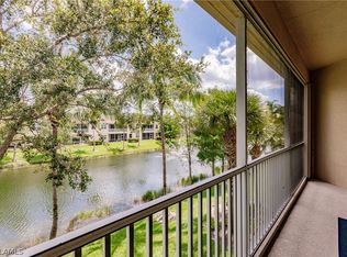 6021 Jonathans Bay Cir APT 302, Fort Myers, FL 33908
