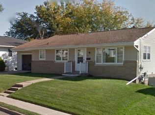 818 Kane St, Dubuque, IA 52001