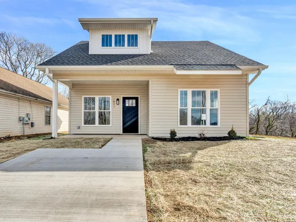 1821 North Ave NE, Roanoke, VA 24012
