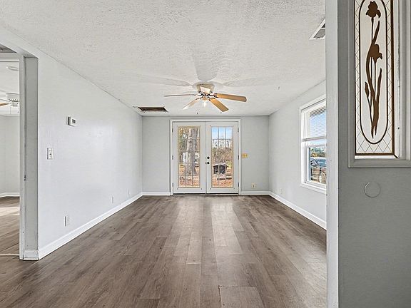 3rd image of 2849 Highway 545