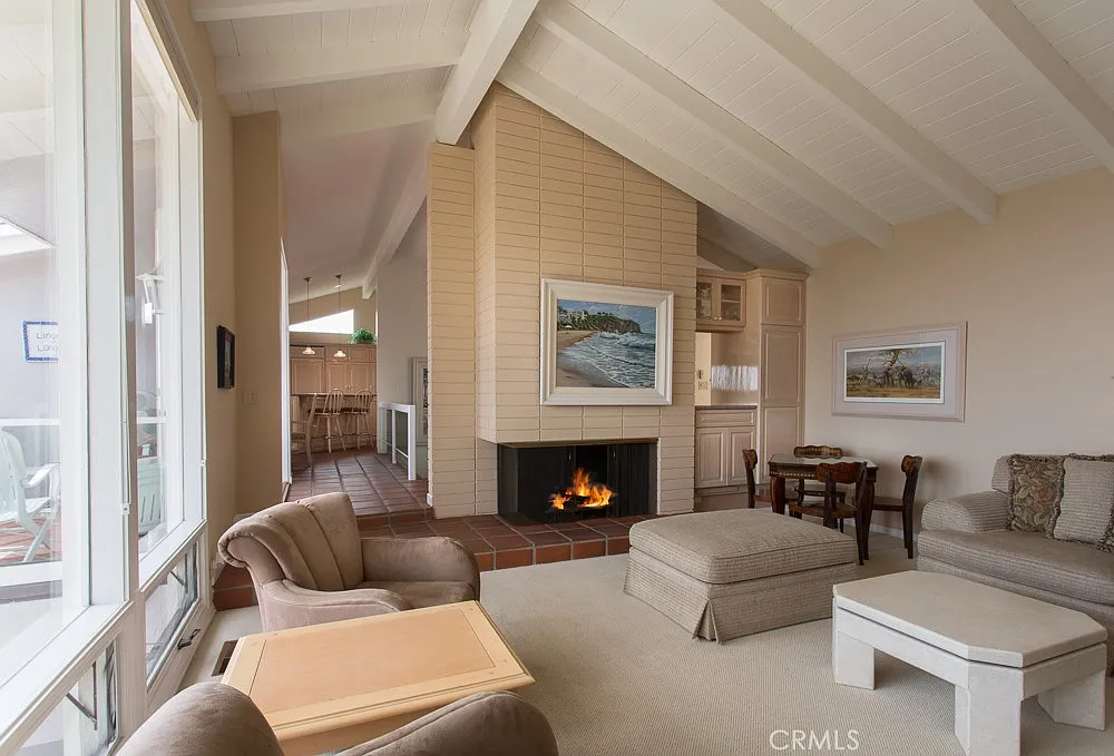5 bed, 4.5 bath, 2905 sqft, $14,000 — Photo 4