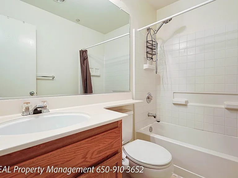 119 Merano Dr — Photo 12