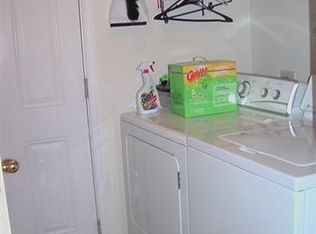 123 Stonebridge Dr, Dillsburg, PA