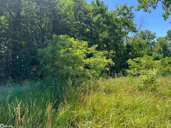 1206 Kodi Cir, Fairfield, IA 52556