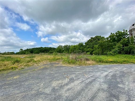 3rd image of 1947 State Route 17a