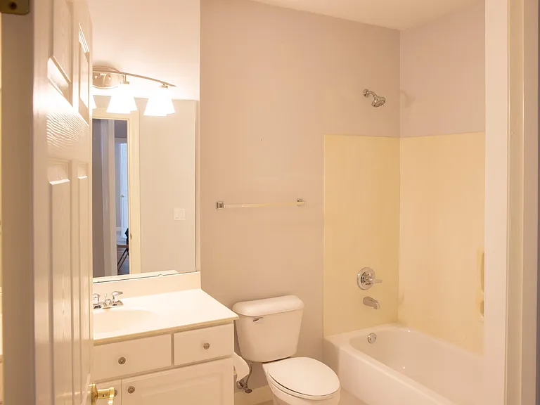 13115 Mill Crossing Ct #303 — Photo 24