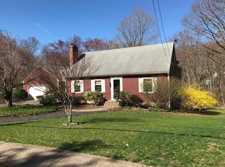125 Vernondale Dr, Southington, CT 06489