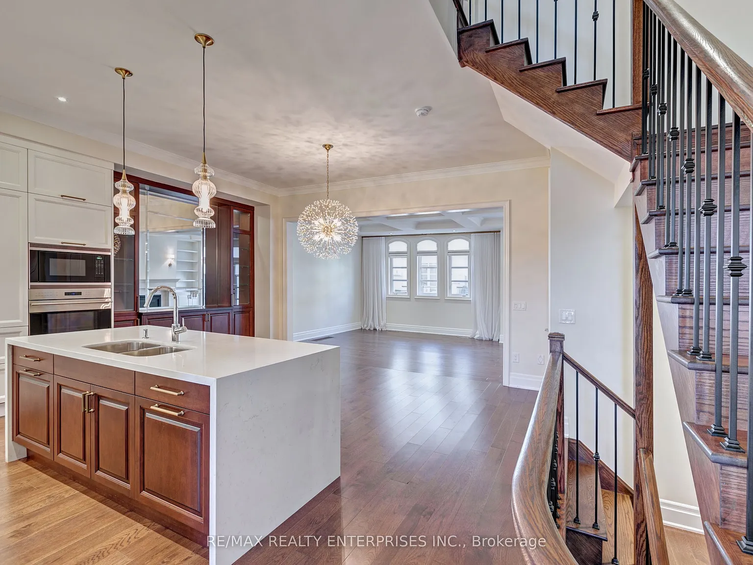 4 bed, $7,200 — Photo 3