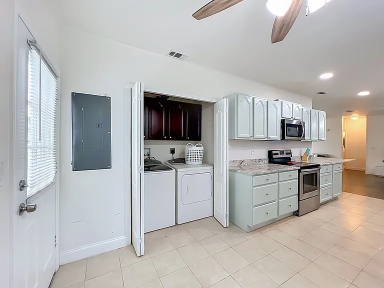 1430 Hilltop Rd — Photo 19
