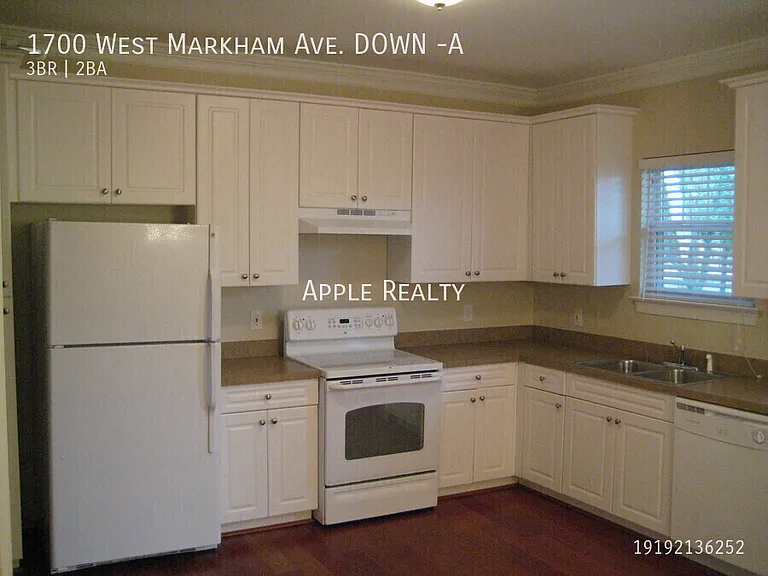 1700 W Markham Ave — Photo 15