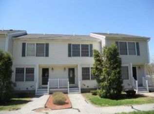 6 Pleasant St UNIT E11, Hooksett, NH 03106