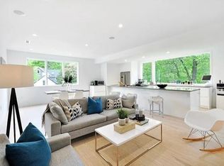 269 Sudbury Rd, Concord, MA 01742