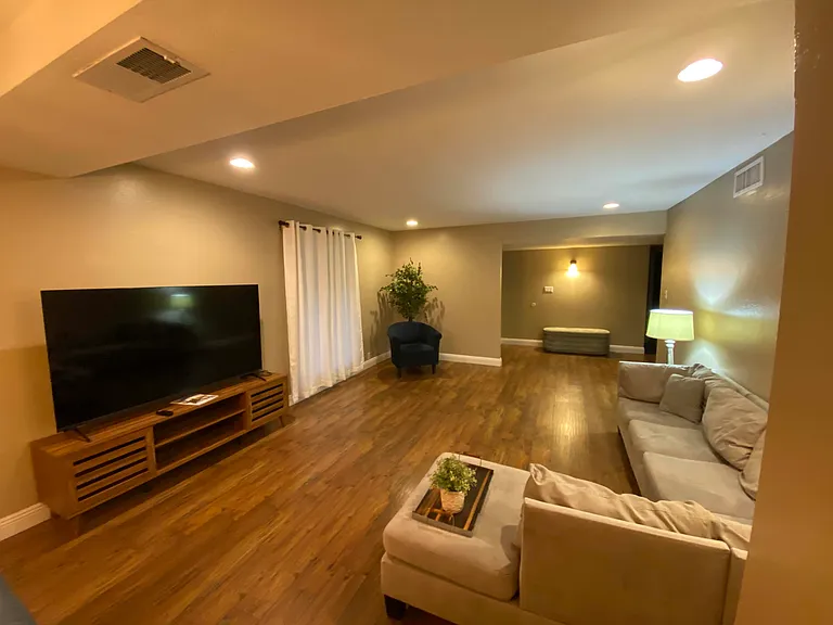 7012 E Redfield Rd — Photo 10