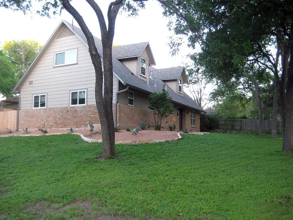 1st image of 1720 Deerfield Dr