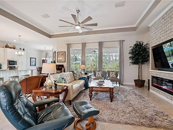 3rd image of 8266 Matecumbe RD