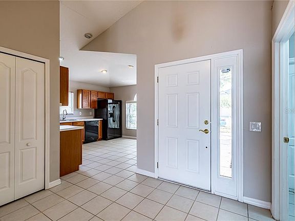 4th image of 12520 Lake Vista Dr