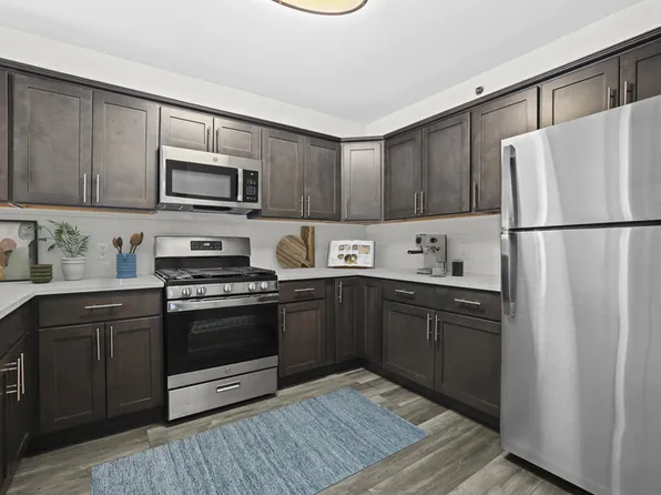 Woodcrest At Fairfield- 55+