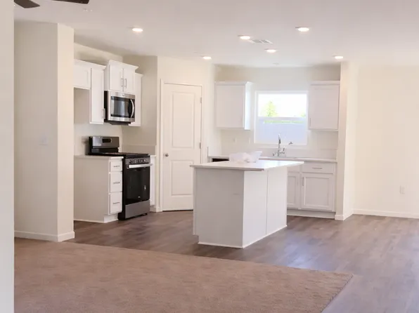 1646 Concord Ave, Madera, CA 93637