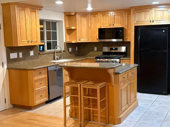 1100 Delay St, Brea, CA 92821
