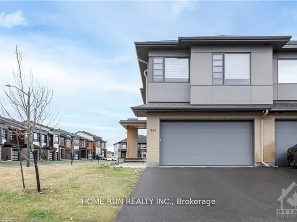 923 Chipping Cir, Ottawa, ON K4M 0E7