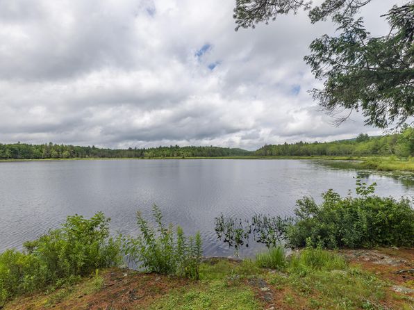 52 Swan Pond Road, Hartford, ME 04220