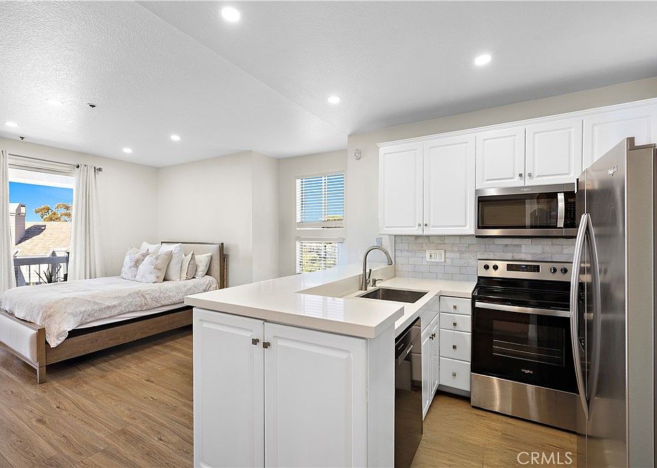 1st image of 20301 Bluffside Cir APT 313