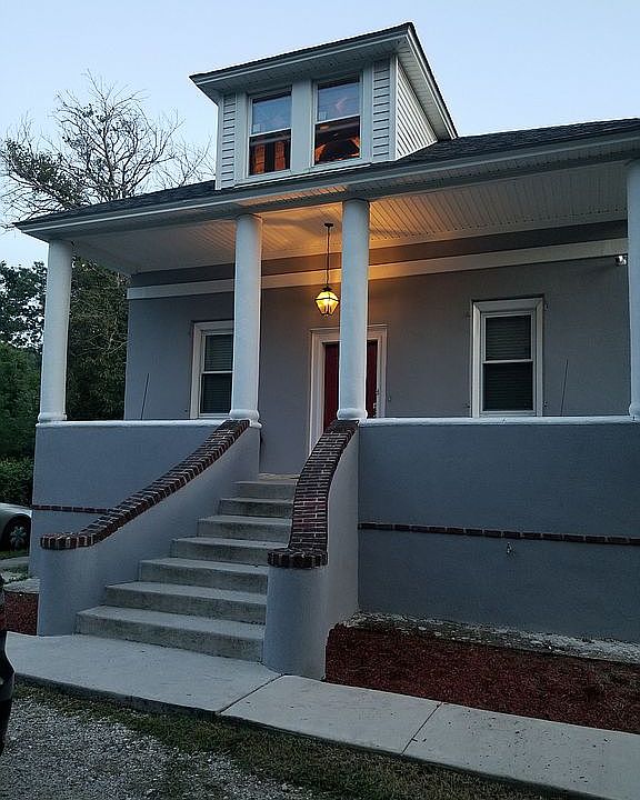 2nd image of 6944 Railroad Blvd