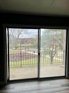 4th image of 2516 Waterbury Dr APT 803