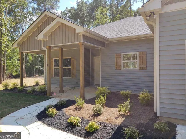 120A Lake Dr, Eatonton, GA 31024