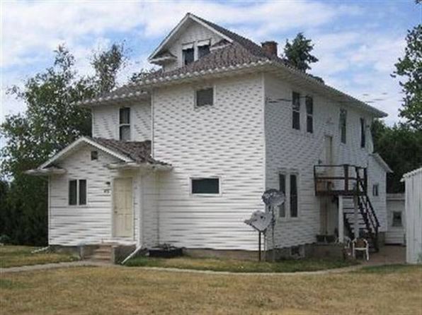 142 East St APT A, Potosi, WI 53820