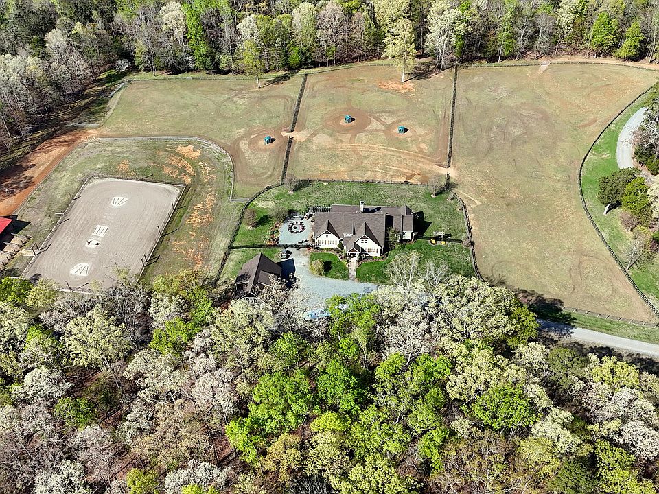 1st image of 548 Double North Rd