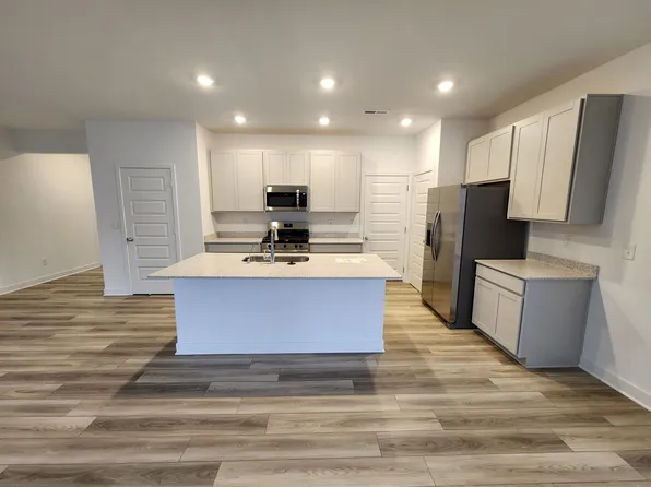 4537 Nokes Pl, Indianapolis, IN 46235