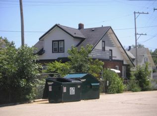 3214 Roosevelt Rd, Kenosha, WI 53142