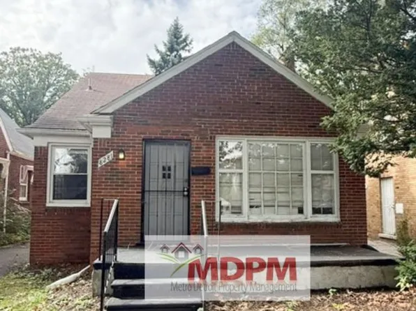 8281 Carlin St, Detroit, MI 48228