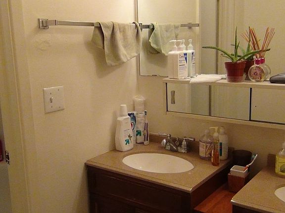 5th image of 2141 Canyon Blvd #2