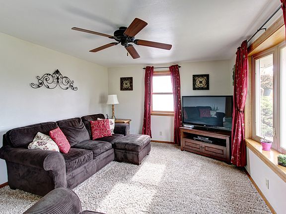 Lovely Bay Picture Window