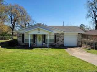 1101 Palmer Ln, Eufaula, OK 74432