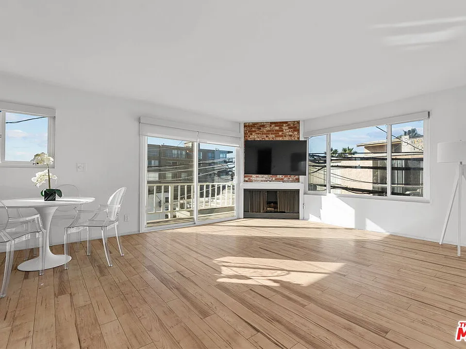 10 19th Ave #9