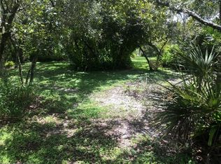 905 Farm Rd, Sebring, FL 33876